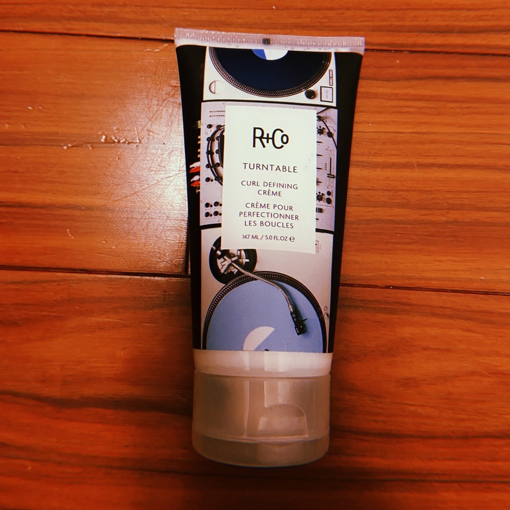R + Co TURNTABLE Curl Defining Creme (New)